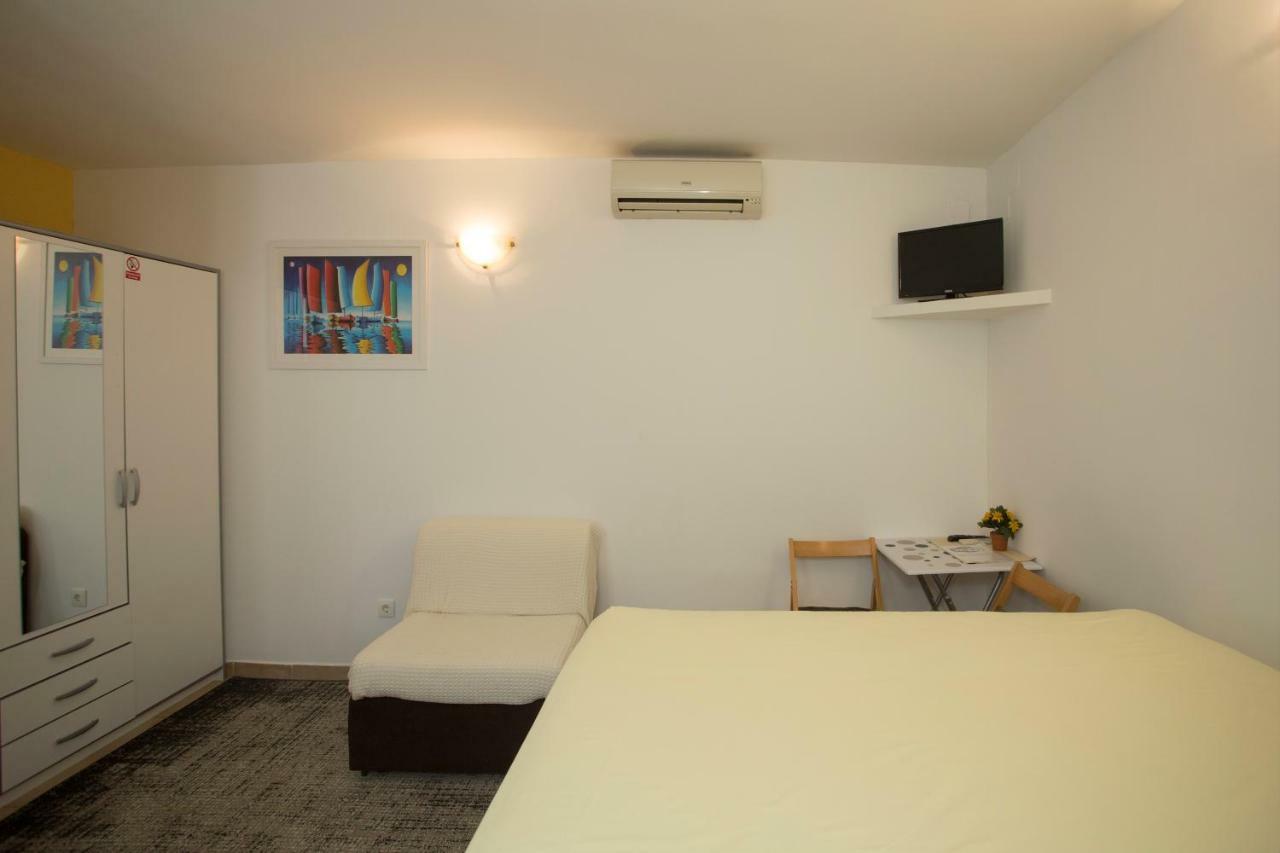 Room Dioklecijan Split Exterior foto